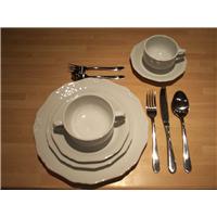 Geschirr beim Partyservice